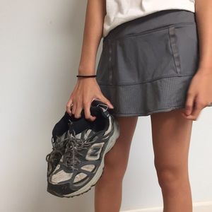 gray dry-fit skort